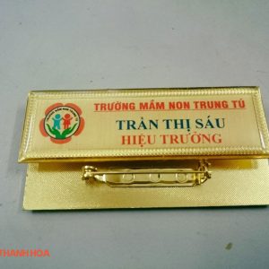 In bảng tên mạ vàng giá rẻ tại Thanh Hóa