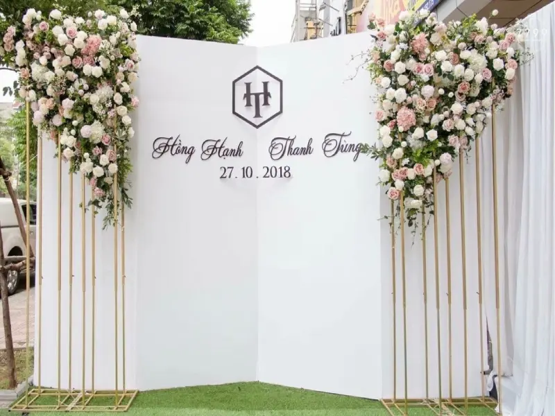 Thiết kế backdrop sân khấu tại Thanh Hóa 7 backdrop cuoi don gian