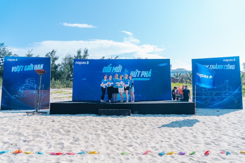 Thiết kế backdrop sân khấu tại Thanh Hóa 5 backdrop ngoai troi